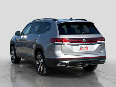 Used 2025 Volkswagen Atlas SE AWD/4WD image 7