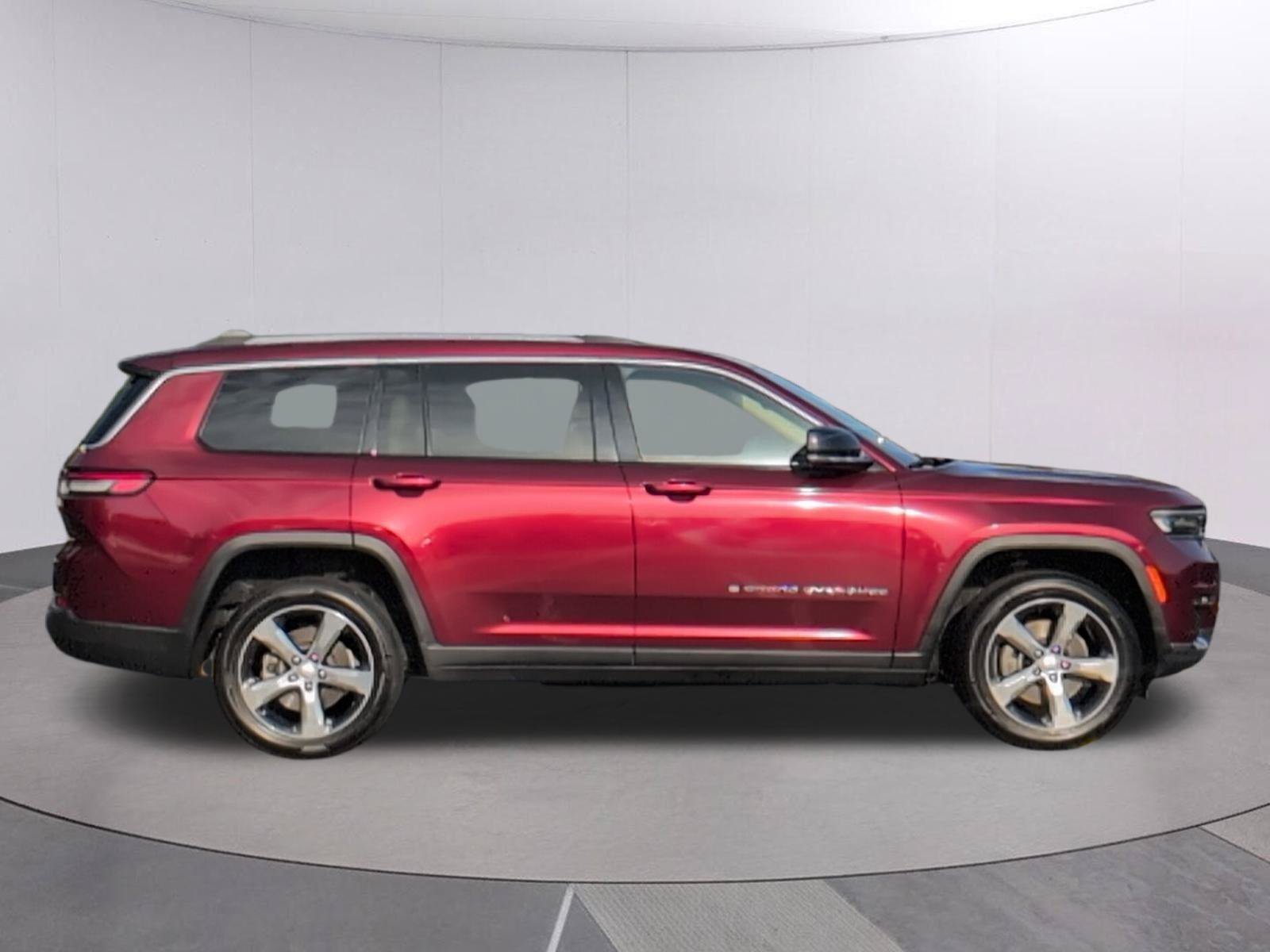 Used 2021 Jeep Grand Cherokee L Limited RWD image 8
