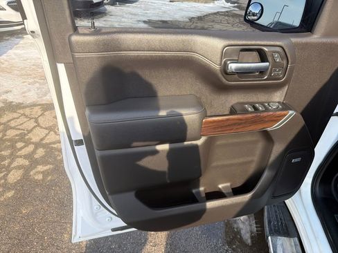 Used 2019 GMC Sierra 1500 SLT w/ SLT Premium Plus Package image 11