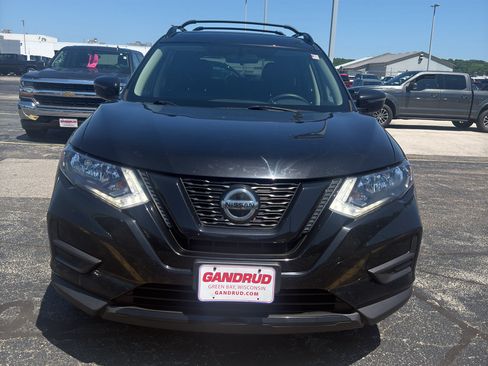 Used 2018 Nissan Rogue SV AWD/4WD image 3