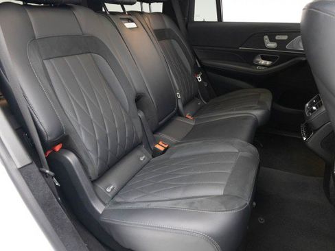 Used 2021 Mercedes-Benz GLS 63 AMG 4MATIC image 40