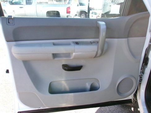 Used 2008 Chevrolet Silverado 3500 W/T image 13