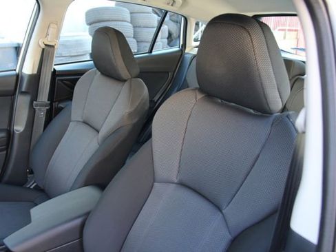 Used 2017 Subaru Impreza 2.0i Premium w/ BSD & Rcta/SRF/Eyesight image 15