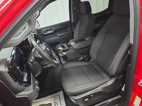 Used 2024 Chevrolet Silverado 1500 LT image 29