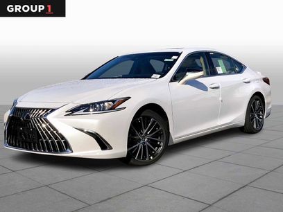 New 2025 Lexus ES 350 w/ Premium Package