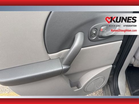 Used 2002 Saturn Vue AWD V6 image 30