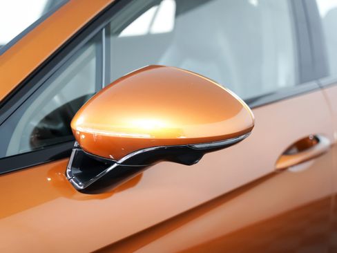 Certified 2025 Porsche Panamera image 26