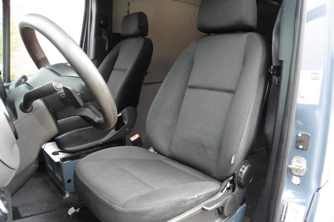 Used 2019 Mercedes-Benz Sprinter 170 image 7