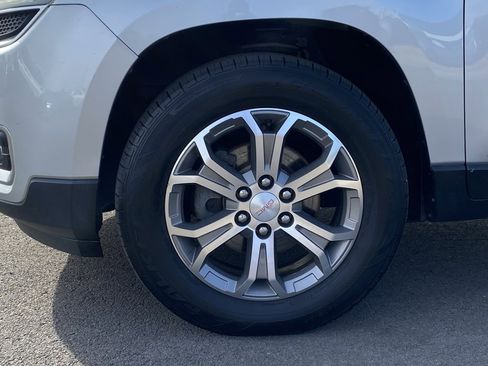 Used 2015 GMC Acadia SLT image 33