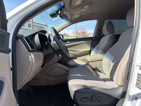 Used 2020 Hyundai Tucson SEL w/ Cargo Package AWD/4WD image 8