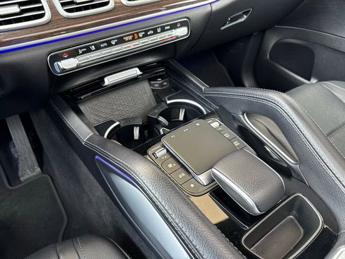 Certified 2024 Mercedes-Benz GLE 350 4MATIC w/ 3rd Row Seat Package image 22