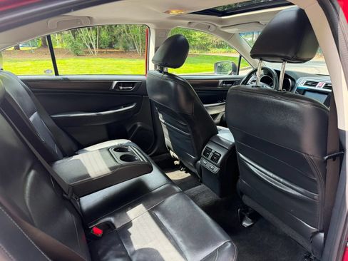 Used 2015 Subaru Legacy 3.6R Limited AWD/4WD image 9