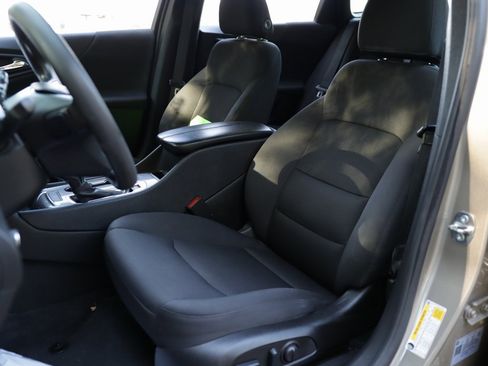 Used 2022 Chevrolet Malibu LT image 20