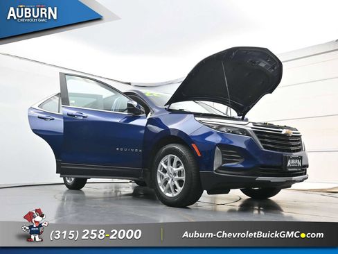 Used 2022 Chevrolet Equinox LT AWD/4WD image 34