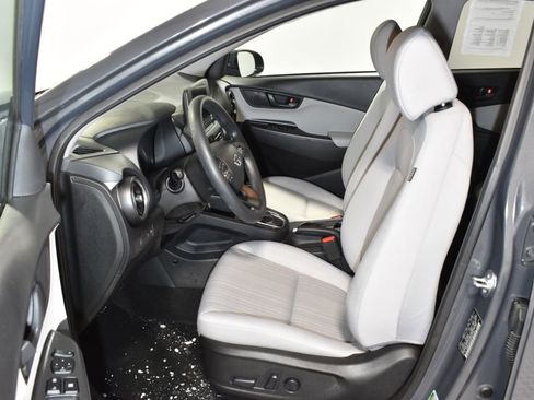 Used 2023 Hyundai Kona SEL w/ Cargo Package image 10