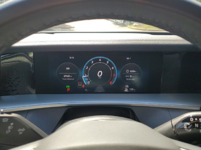 Certified 2026 Volkswagen Tiguan SE R-Line FWD image 30