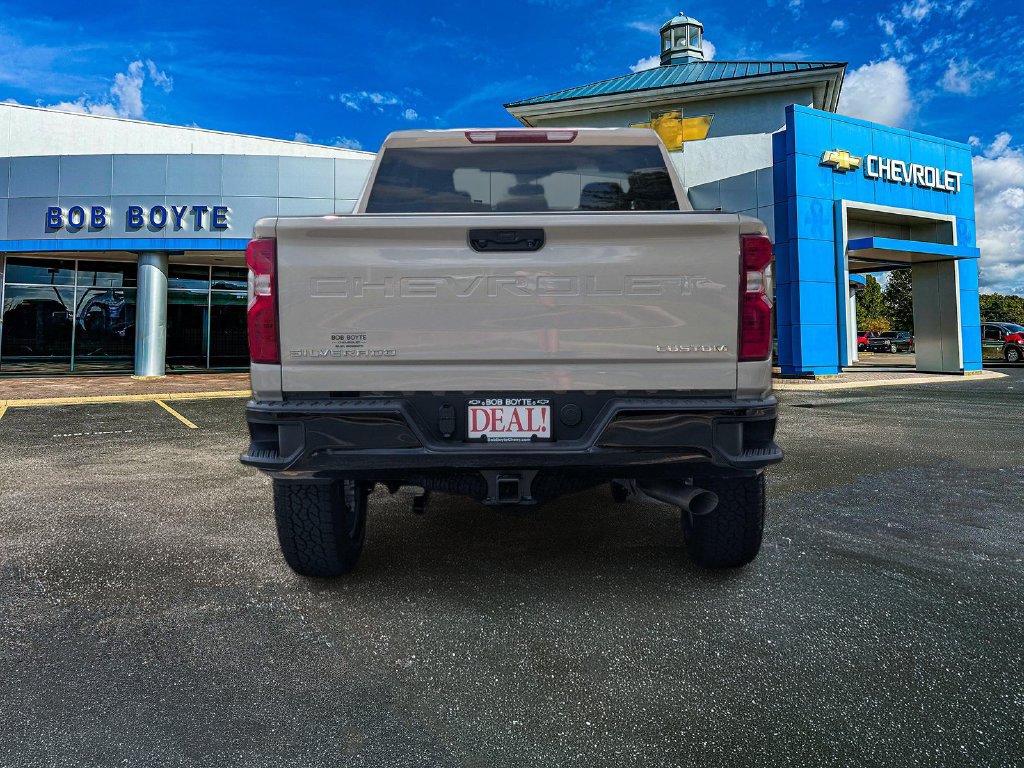New 2026 Chevrolet Silverado 2500 Custom w/ Custom Convenience Package AWD/4WD image 4