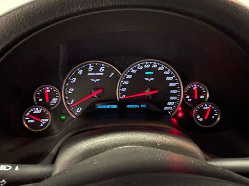 Used 2005 Chevrolet Corvette Coupe w/ Preferred Equipment Group RWD image 66