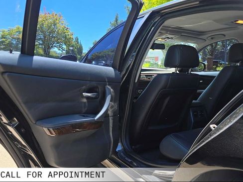 Used 2011 BMW 328i Sedan RWD image 15
