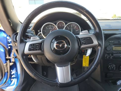 Used 2006 MAZDA MX-5 Miata Touring RWD image 13