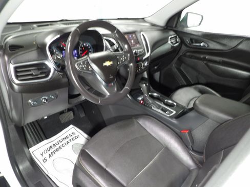 Used 2021 Chevrolet Equinox LT FWD image 9