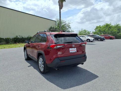 Used 2023 Toyota RAV4 XLE Premium image 6