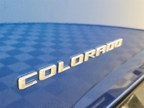 Used 2021 Chevrolet Colorado ZR2 image 8