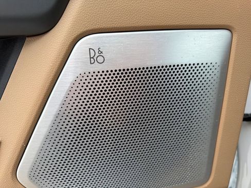 Used 2023 Ford F150 Lariat w/ Equipment Group 502A High image 35