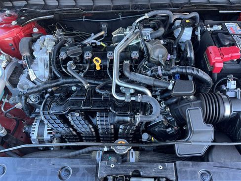 Used 2025 Nissan Altima 2.5 SV image 33