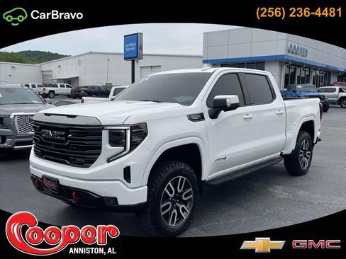 Used 2024 GMC Sierra 1500 AT4 w/ AT4 Preferred Package AWD/4WD image 1