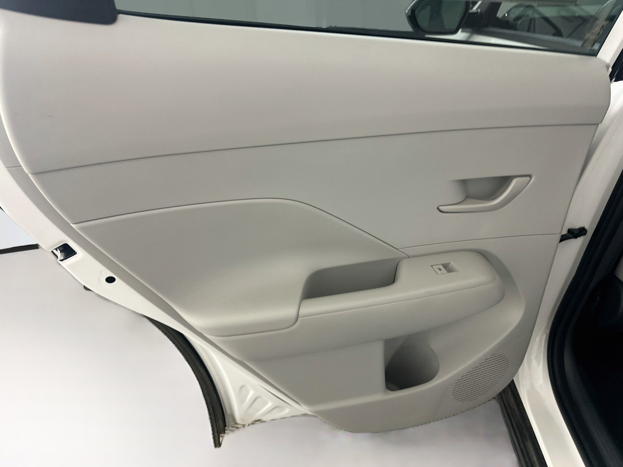 Used 2025 Hyundai Kona SEL AWD/4WD image 26