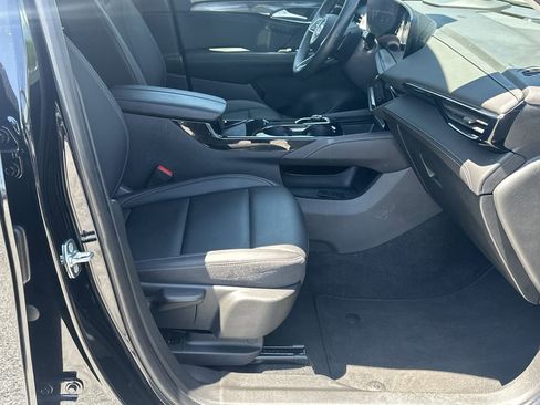 Used 2025 Buick Envision Preferred AWD/4WD image 14