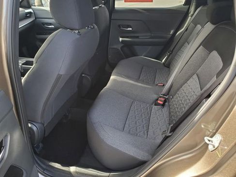 Certified 2025 Nissan Kicks SV image 11