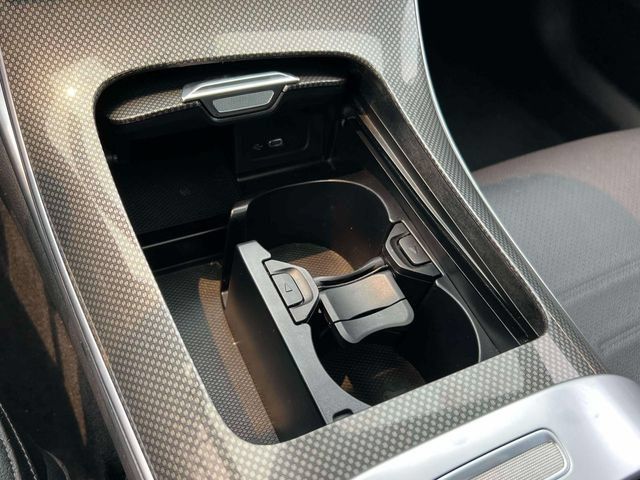 Used 2023 Mercedes-Benz C 300 Sedan image 37
