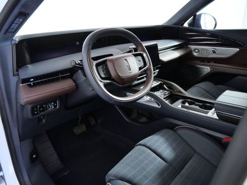 New 2026 Lincoln Nautilus Black Label w/ Jet Appearance Package AWD/4WD image 16