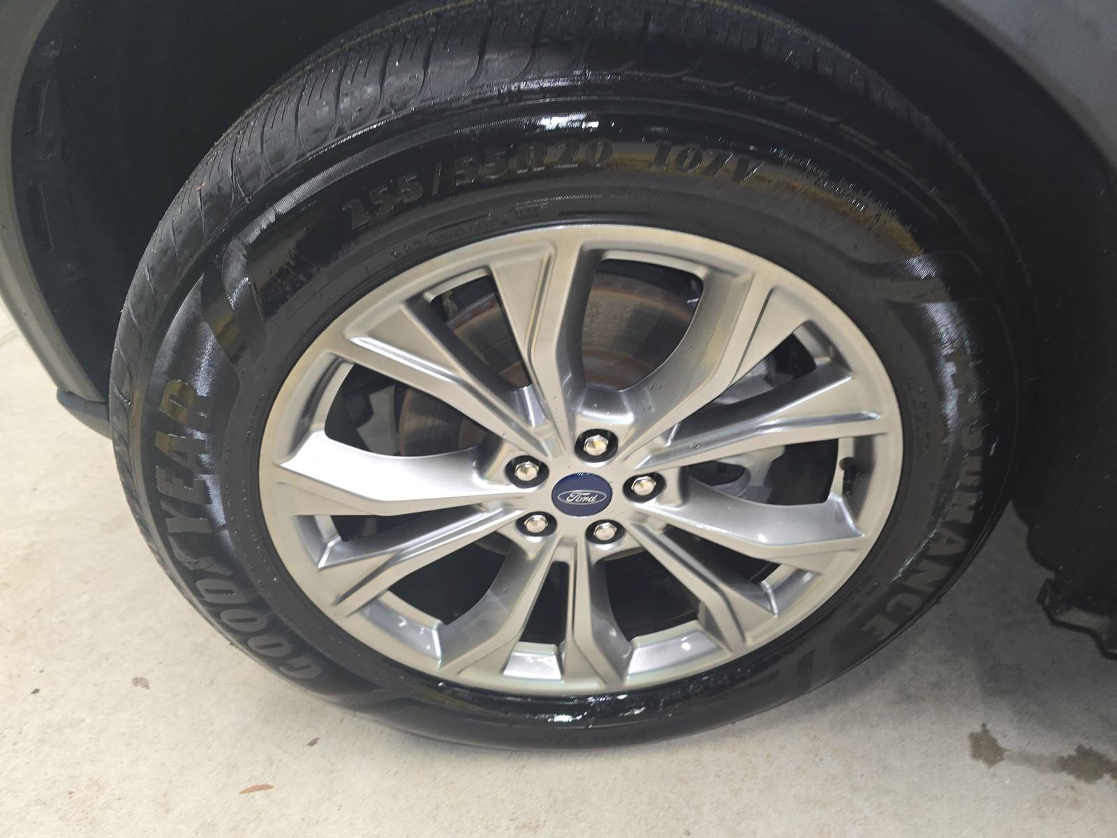 Used 2023 Ford Explorer XLT w/ Equipment Group 202A RWD image 34