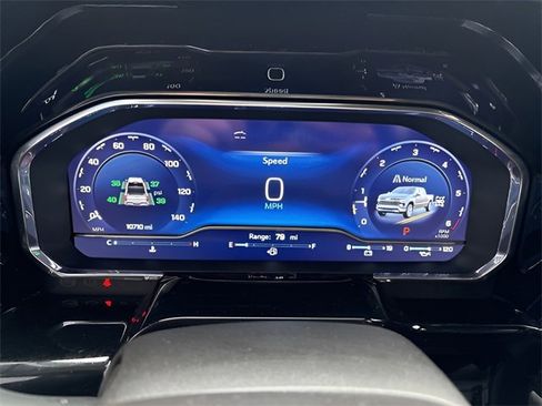 Used 2024 Chevrolet Silverado 1500 High Country image 11