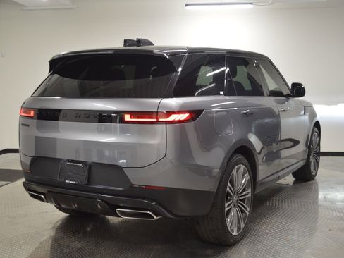 Certified 2025 Land Rover Range Rover Sport SE AWD/4WD image 5