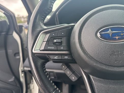 Used 2021 Subaru Outback Premium image 9