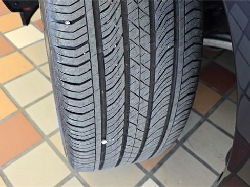 Used 2025 Buick Envision Sport Touring image 28