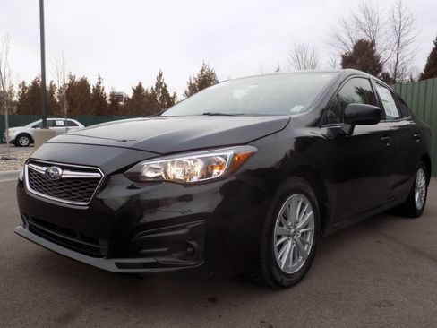 Used 2017 Subaru Impreza 2.0i Premium image 3