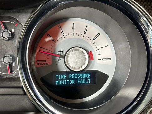 Used 2012 Ford Mustang GT Premium w/ Brembo Brake Pkg image 18