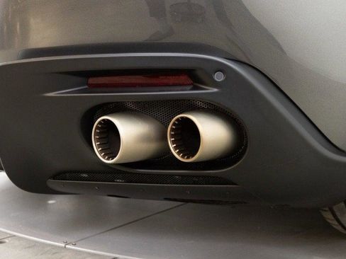 Certified 2023 Ferrari Roma image 32