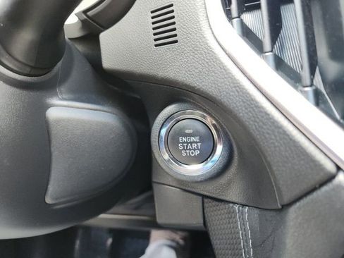 Used 2023 Subaru Forester Limited image 38