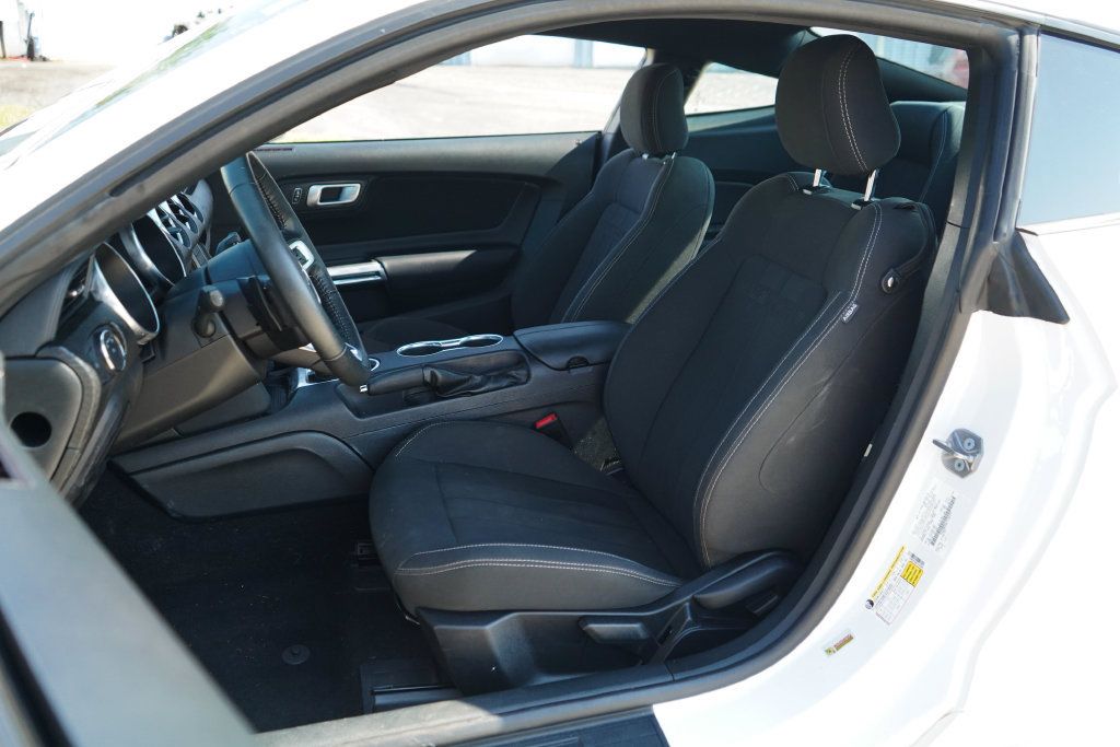 Used 2020 Ford Mustang Coupe RWD image 7