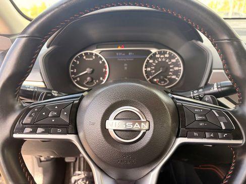 Certified 2025 Nissan Altima 2.5 SR FWD image 29