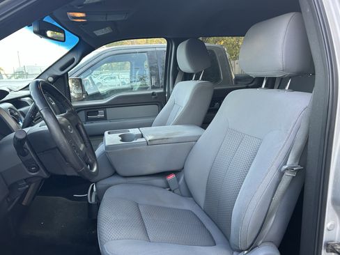 Used 2012 Ford F150 XLT w/ XLT Chrome Pkg image 10