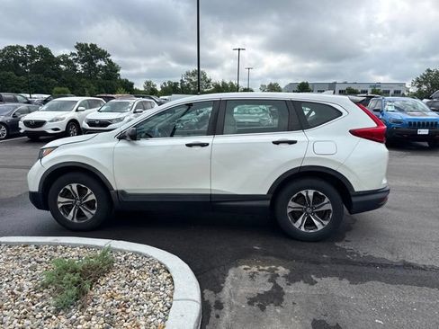 Used 2018 Honda CR-V LX image 3
