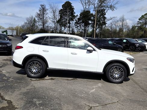 New 2026 Mercedes-Benz GLC 300 GLC 300 image 2