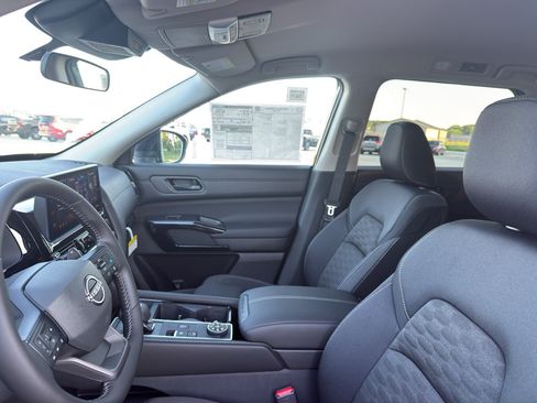 New 2026 Nissan Pathfinder SV AWD/4WD image 26